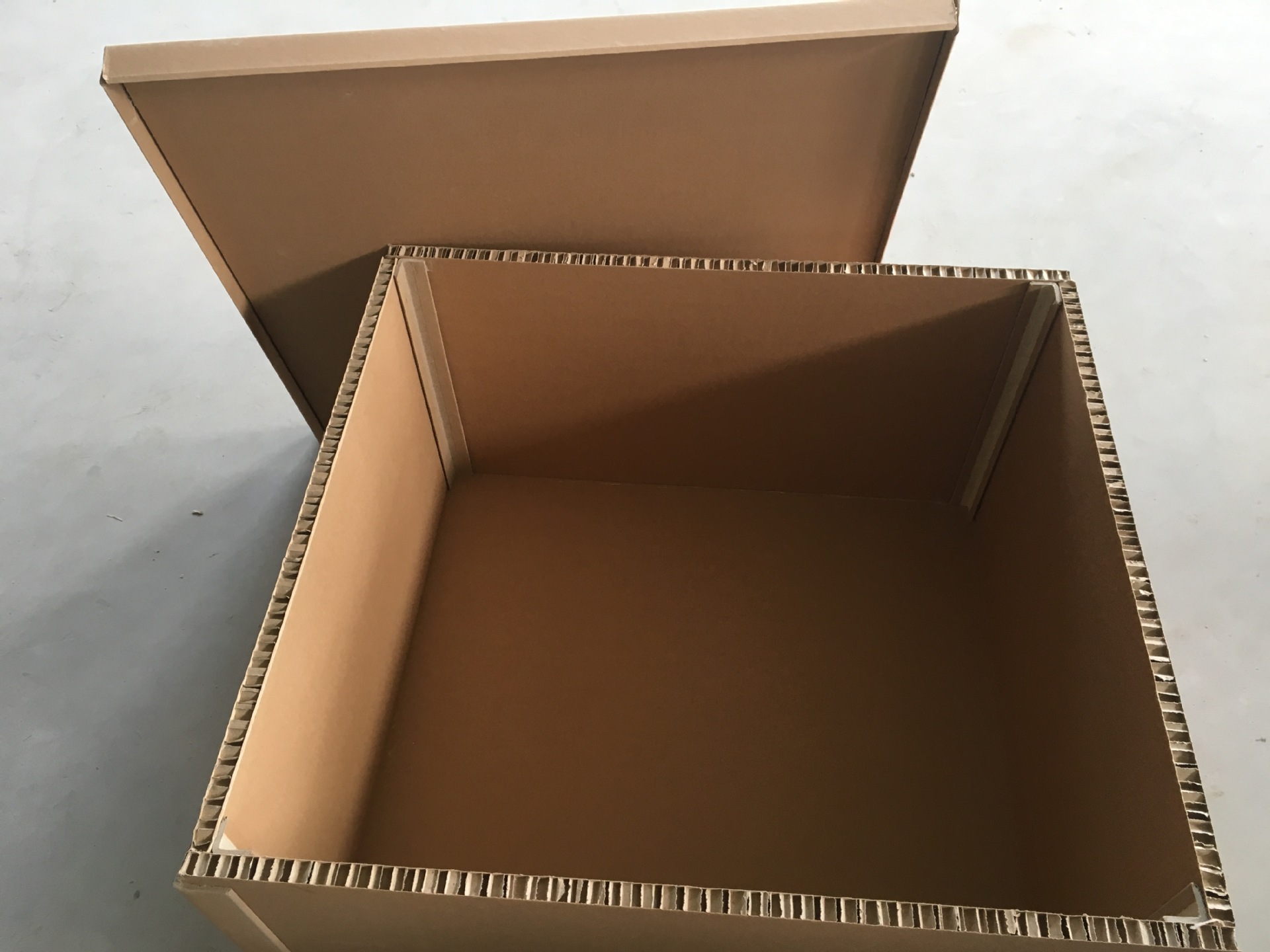 重型纸箱